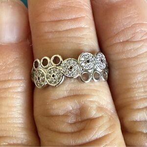 Pretty Bird 18k white gold plated ring